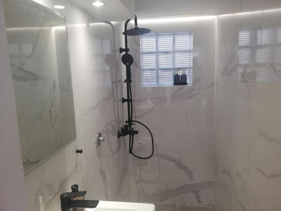 Brio Luxurious Urban Stay In Heraklio,Wifi,Αc Heraclión Exterior foto